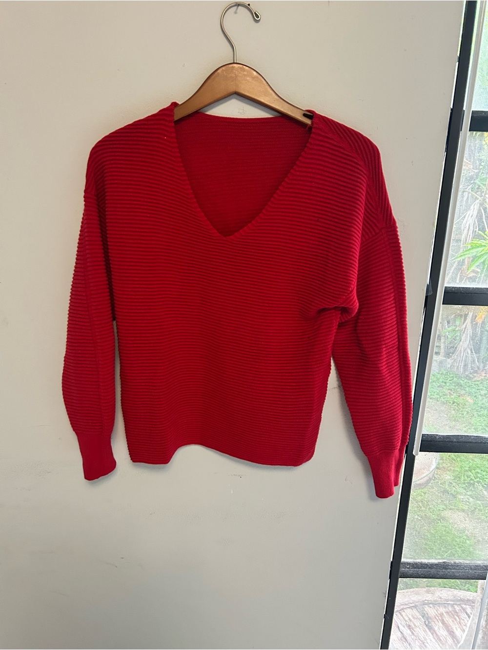 Tommy Bahama Women's Red Ribbed V-Neck Sweater